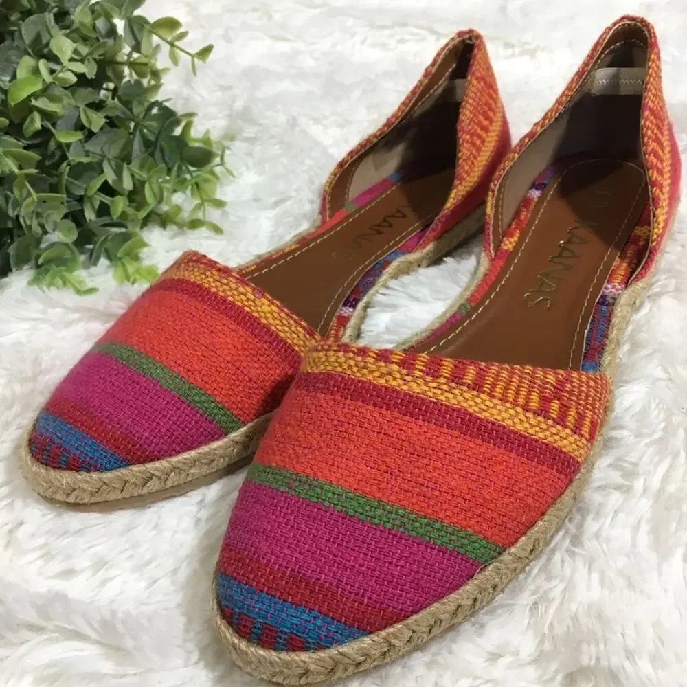 Kaanas brand new